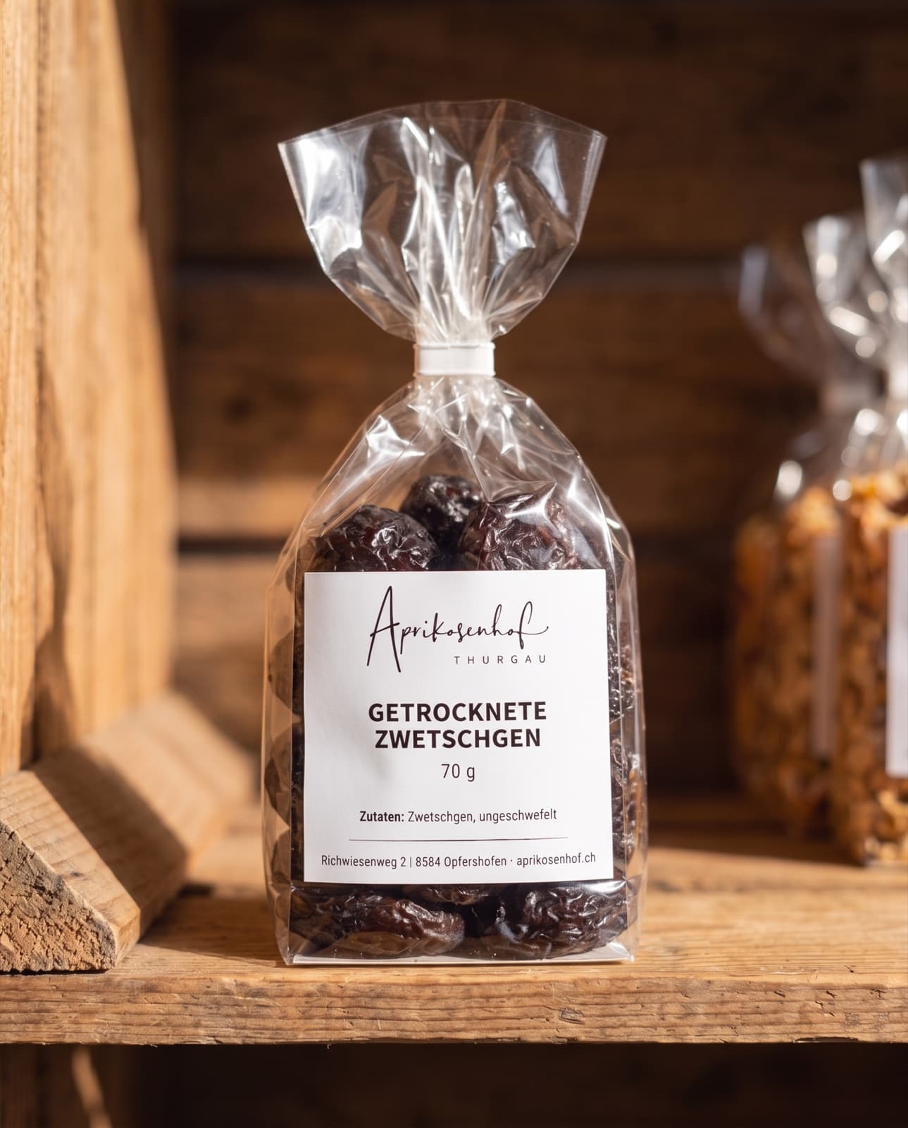 Getrocknete Zwetschgen — Dunkel und mürbe, Aprikosenhof Thurgau